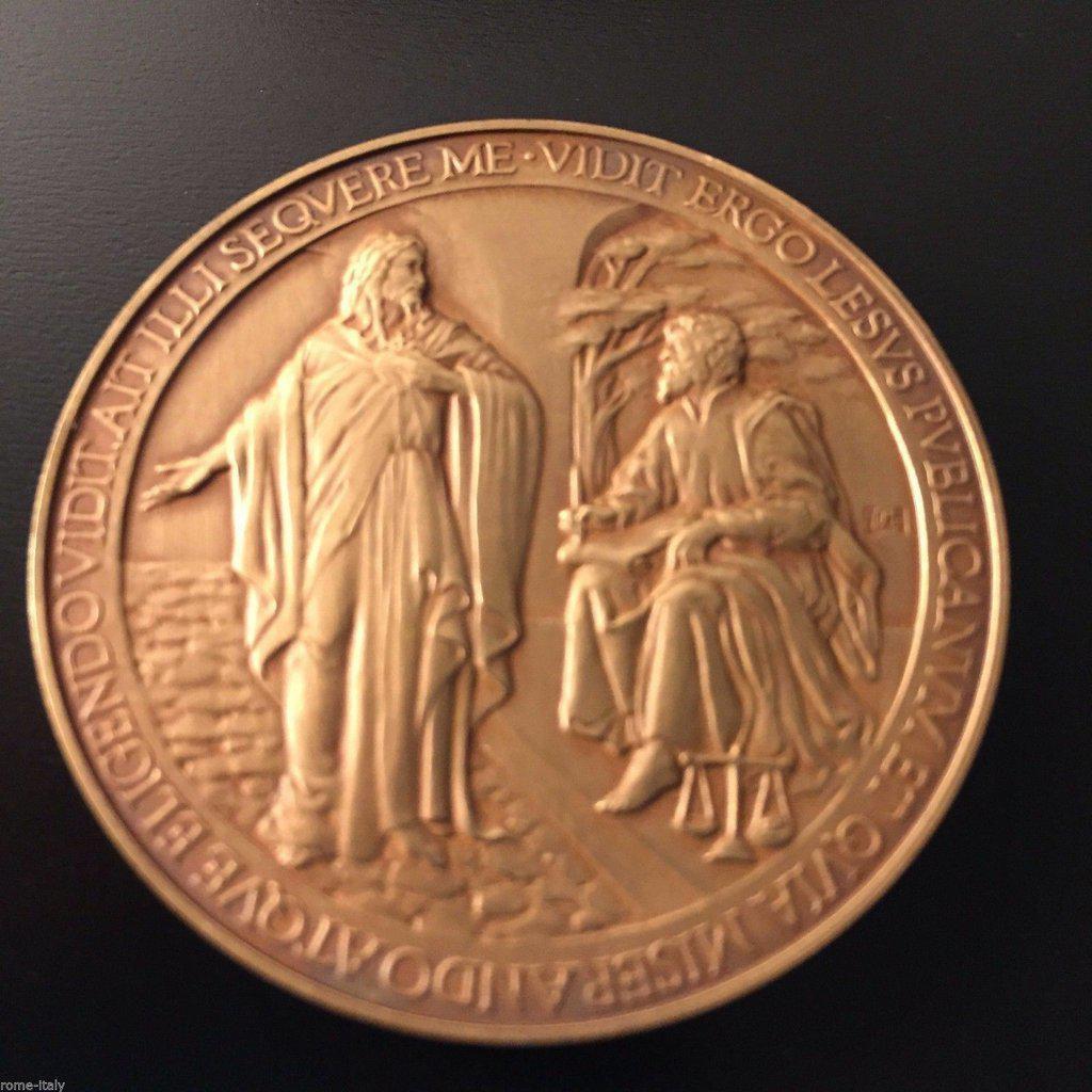 Annual Papal Medal w/ error BRONZE MINT 1st Year Pope Francis 2013 LESUS - Catholically