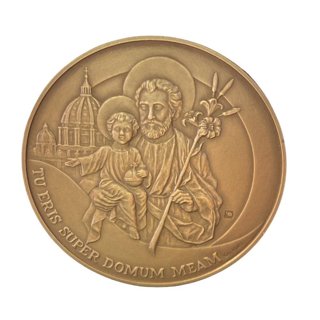 Bronze Annual Papal Medal - Year 8 - 2020 Pope Francis Pontificate Mint-Catholically