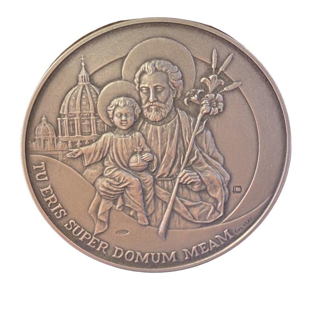 Silver Annual Papal Medal - Year 8 - 2020 Pope Francis Pontificate-Catholically